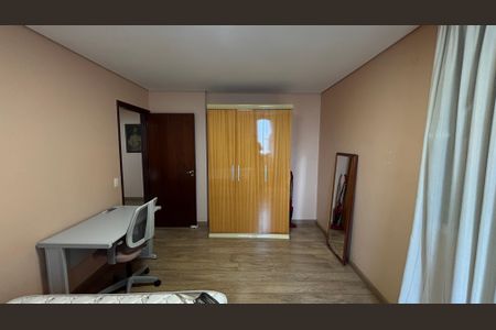 Apartamento à venda com 144m², 3 quartos e 2 vagasQuarto 2