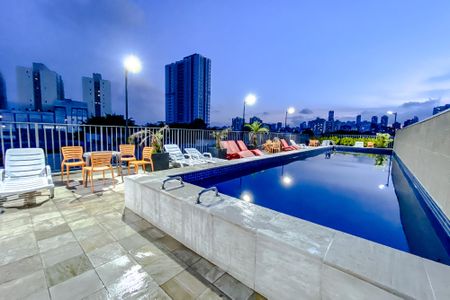 Apartamento à venda com 37m², 2 quartos e 1 vagaÁrea comum - Piscina