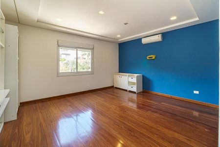 Casa à venda com 526m², 5 quartos e 9 vagas Casa à venda com 526m², 5 quartos e 9 vagasFoto 11