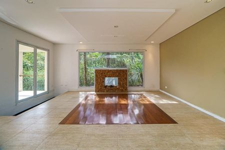 Foto 01 de casa à venda com 5 quartos, 526m² em Tamboré, Santana de Parnaíba