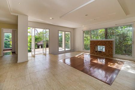 Foto 02 de casa à venda com 5 quartos, 526m² em Tamboré, Santana de Parnaíba