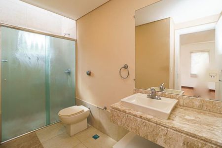 Casa à venda com 526m², 5 quartos e 9 vagas Casa à venda com 526m², 5 quartos e 9 vagasFoto 12