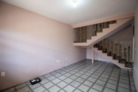 Sala  de casa para alugar com 3 quartos, 240m² em Vila Tortelli, Sorocaba
