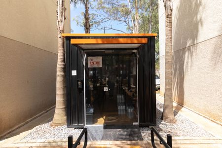 Apartamento para alugar com 42m², 2 quartos e 1 vagaÁrea Comum - Conveniência