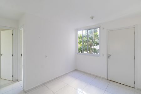 Sala e Cozinha de apartamento para alugar com 2 quartos, 42m² em Colônia (zona Leste), São Paulo