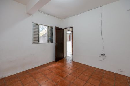 Sala/Quarto de casa para alugar com 1 quarto, 30m² em Parque Pinheiros, Taboão da Serra