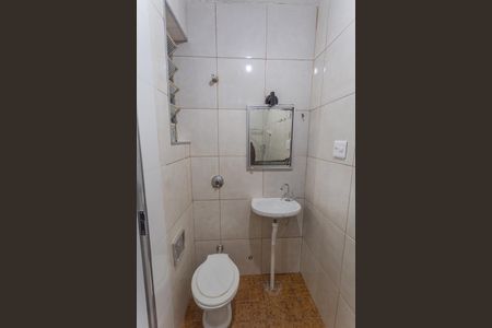 Studio para alugar com 25m², 1 quarto e sem vaga Studio para alugar com 25m², 1 quarto e sem vagaBanheiro da Suíte