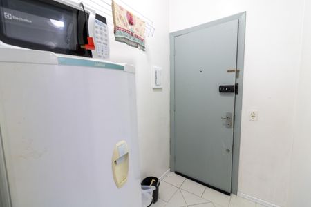 Cozinha de kitnet/studio para alugar com 1 quarto, 25m² em Centro Histórico, Porto Alegre