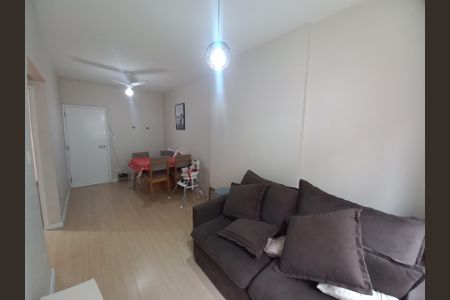 Sala de apartamento para alugar com 1 quarto, 55m² em Itararé, São Vicente
