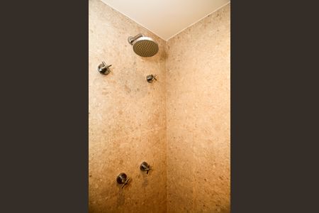 Studio para alugar com 35m², 1 quarto e 1 vaga Studio para alugar com 35m², 1 quarto e 1 vagaBanheiro