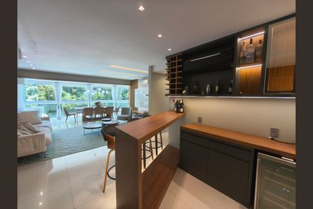 Apartamento para alugar com 3 quartos, 244m² em Freguesia (jacarepaguá), Rio de Janeiro