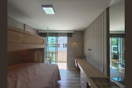 Apartamento para alugar com 244m², 3 quartos e 3 vagas