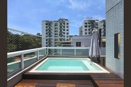 Apartamento para alugar com 244m², 3 quartos e 3 vagas