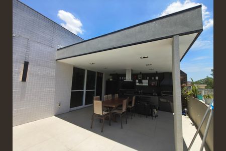 Apartamento para alugar com 244m², 3 quartos e 3 vagas