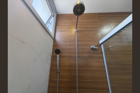 Apartamento para alugar com 244m², 3 quartos e 3 vagas