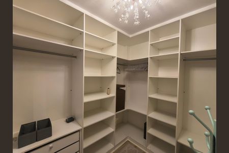 Apartamento para alugar com 244m², 3 quartos e 3 vagas