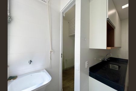 Apartamento para alugar com 65m², 2 quartos e sem vagaÁrea de serviço