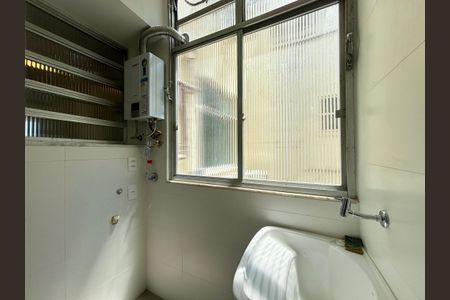 Apartamento para alugar com 65m², 2 quartos e sem vagaÁrea de serviço