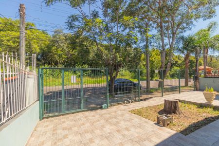 Casa à venda com 144m², 3 quartos e 4 vagas Casa à venda com 144m², 3 quartos e 4 vagasGaragem/Frente da Casa