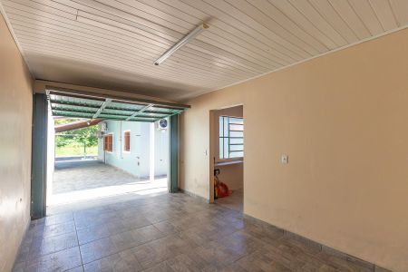 Casa à venda com 144m², 3 quartos e 4 vagas Casa à venda com 144m², 3 quartos e 4 vagasGaragem/Fundos