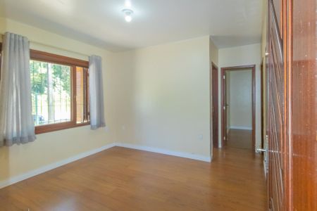 Casa à venda com 144m², 3 quartos e 4 vagas Casa à venda com 144m², 3 quartos e 4 vagasSala