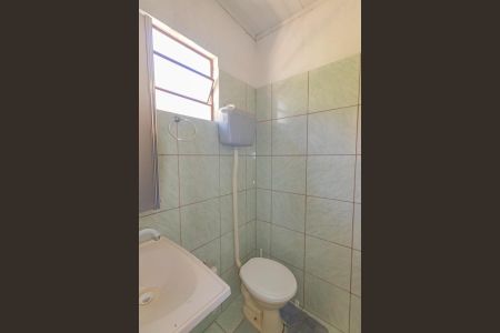 Casa à venda com 144m², 3 quartos e 4 vagas Casa à venda com 144m², 3 quartos e 4 vagasBanheiro Social