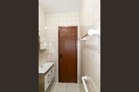 Casa à venda com 144m², 3 quartos e 4 vagas Casa à venda com 144m², 3 quartos e 4 vagasBanheiro