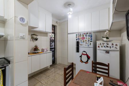 Casa à venda com 200m², 3 quartos e 2 vagasCozinha
