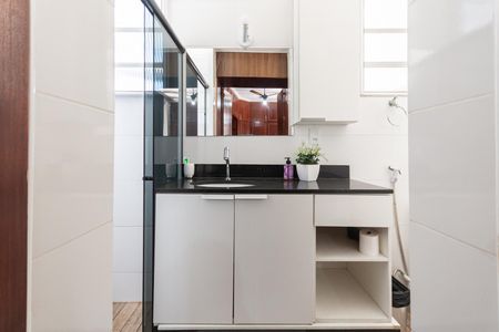 Casa à venda com 200m², 3 quartos e 2 vagasBanheiro Suíte