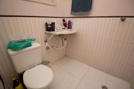 Casa para alugar com 400m², 4 quartos e 6 vagasBanheiro da Suíte 3