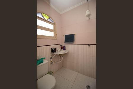 Casa para alugar com 400m², 4 quartos e 6 vagasBanheiro da Suíte 3