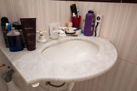 Casa para alugar com 400m², 4 quartos e 6 vagasBanheiro da Suíte 3