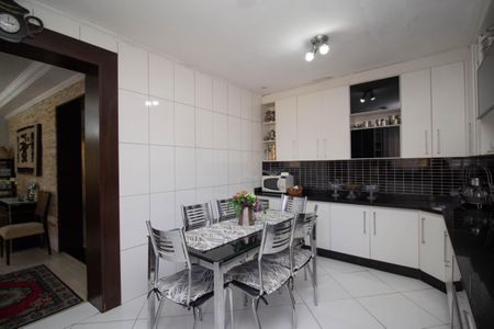 Casa para alugar com 400m², 4 quartos e 6 vagasCopa