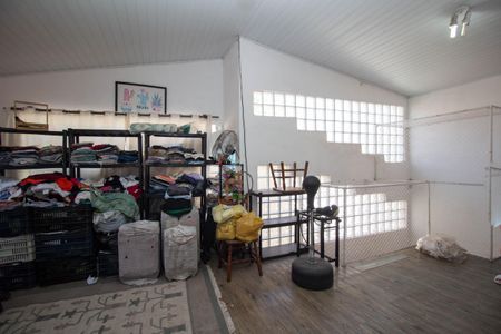 Casa para alugar com 400m², 4 quartos e 6 vagasSalão