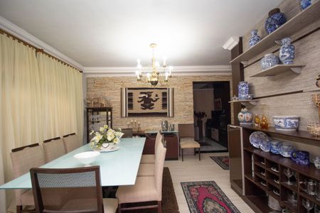 Casa para alugar com 400m², 4 quartos e 6 vagasSala de Jantar