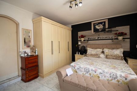 Casa para alugar com 400m², 4 quartos e 6 vagasQuarto 2 - Suíte 2