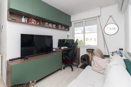 Sala de apartamento à venda com 2 quartos, 49m² em Cristal, Porto Alegre