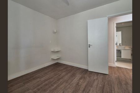 Apartamento à venda com 83m², 3 quartos e 1 vaga Apartamento à venda com 83m², 3 quartos e 1 vagaQuarto