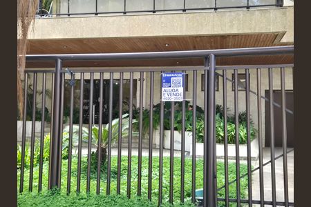 Apartamento à venda com 83m², 3 quartos e 1 vaga Apartamento à venda com 83m², 3 quartos e 1 vagaPlaca