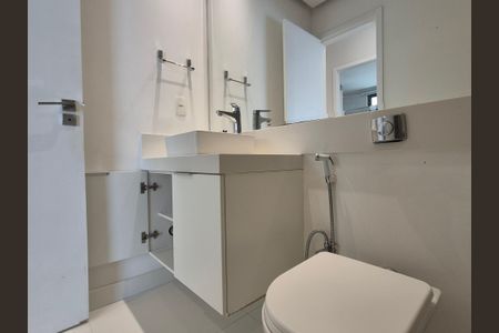 Apartamento à venda com 83m², 3 quartos e 1 vaga Apartamento à venda com 83m², 3 quartos e 1 vagaBanheiro