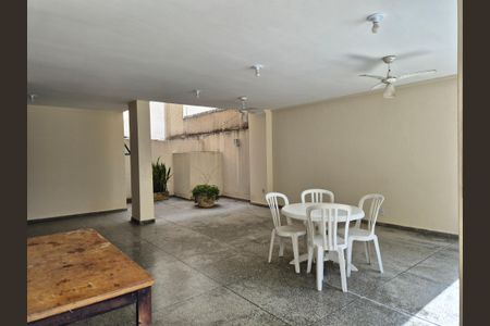 Apartamento à venda com 83m², 3 quartos e 1 vaga Apartamento à venda com 83m², 3 quartos e 1 vagaÁrea comum