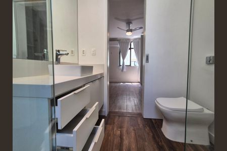 Apartamento à venda com 83m², 3 quartos e 1 vaga Apartamento à venda com 83m², 3 quartos e 1 vagaBanheiro suite