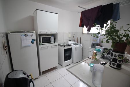 Apartamento à venda com 45m², 2 quartos e 1 vagaCozinha e Área de Serviço