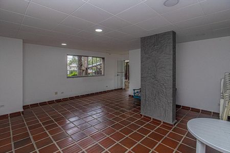 Apartamento à venda com 40m², 1 quarto e 1 vagasalão de festas_3