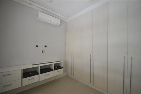 Apartamento para alugar com 140m², 3 quartos e 2 vagasQuarto 2