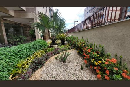 Apartamento para alugar com 140m², 3 quartos e 2 vagasÁrea comum-jardim