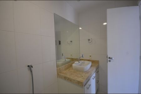 Apartamento para alugar com 140m², 3 quartos e 2 vagasBanheiro da Suíte