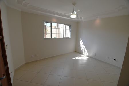 Sala de casa para alugar com 3 quartos, 130m² em Cidade Universitária, Campinas