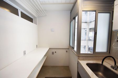 Apartamento para alugar com 120m², 2 quartos e 1 vaga Apartamento para alugar com 120m², 2 quartos e 1 vagalavanderia