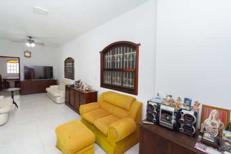 Sala de casa para alugar com 3 quartos, 396m² em Pindorama, Belo Horizonte